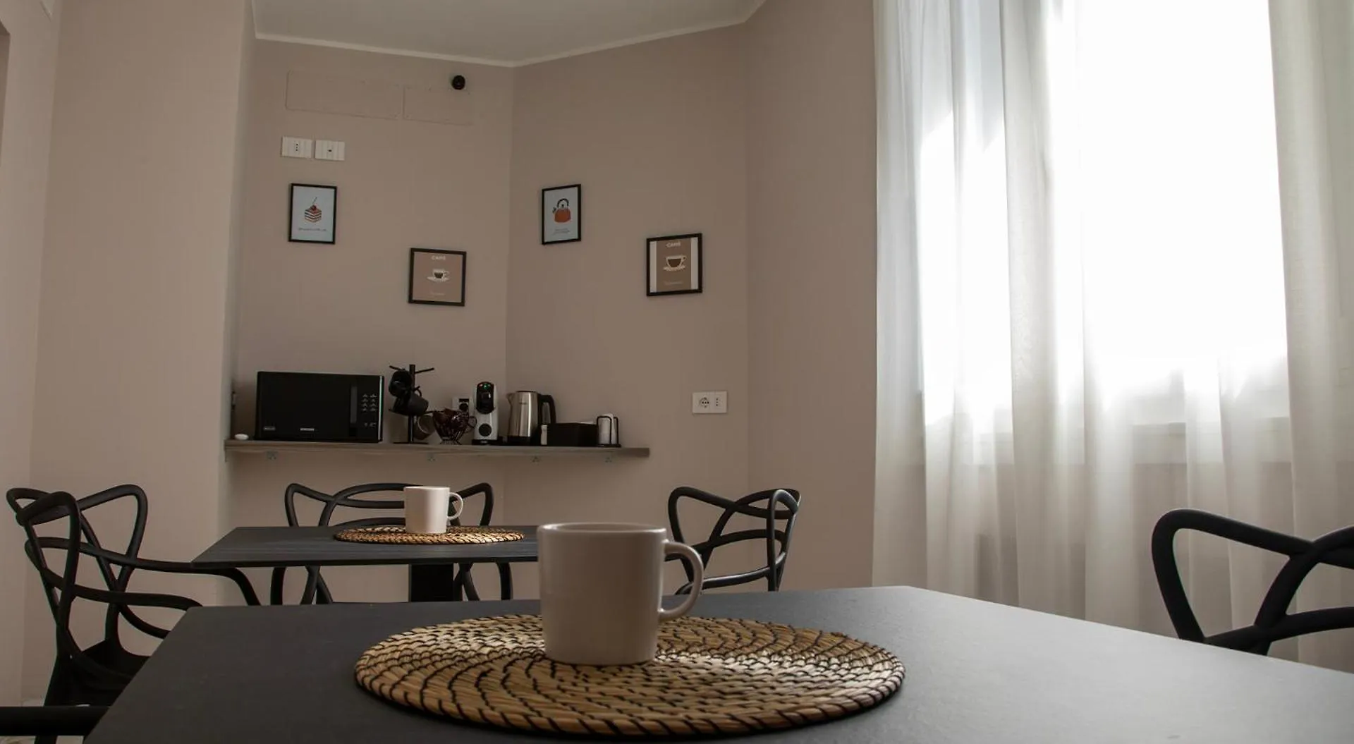 Apartment Maison D'Elite Naples Italy